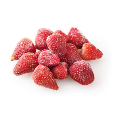 Heap,Of,Fzonen,Strawberries,Isolated,On,White,Background
