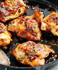 Chicken Thighs with Garlic Sauce